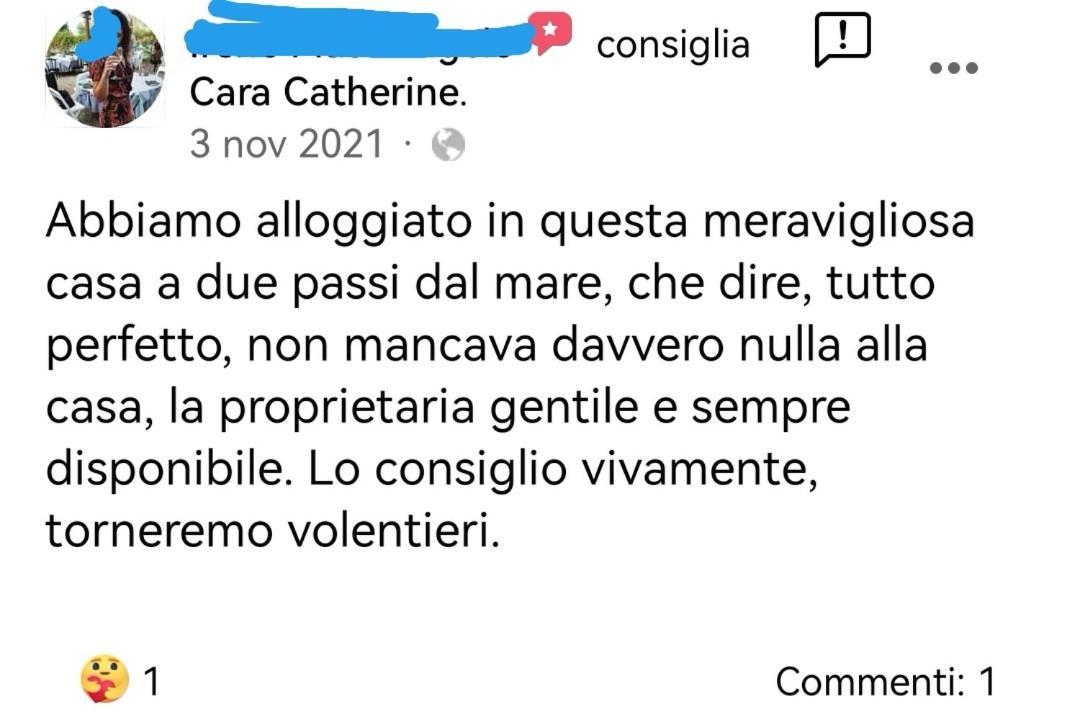 Cara Catherine Geremèas المظهر الخارجي الصورة